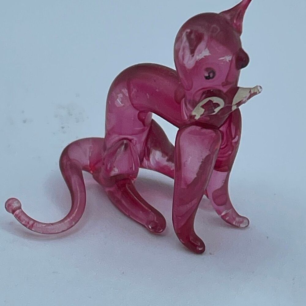 Vintage blown glass cat long tail miniature figurine